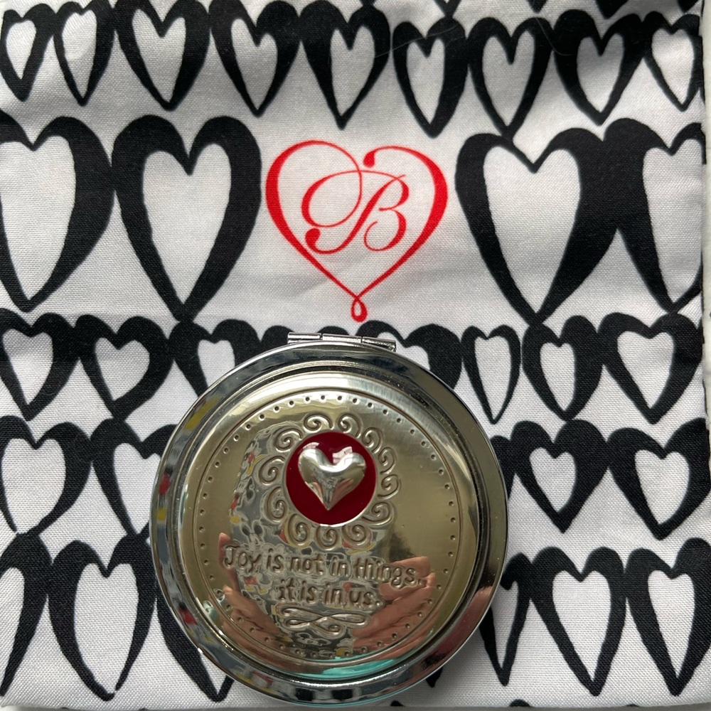 Brighton pill case